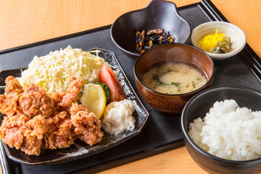 唐揚げ定食